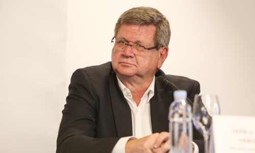 'HDZ je složio proračun u kojem se dijeli šakom i kapom'