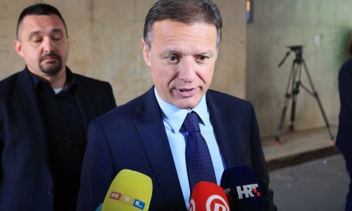 Jandroković stao uz biskupe: Čudno mi je da bilo tko može braniti onoga koji krši Ustav