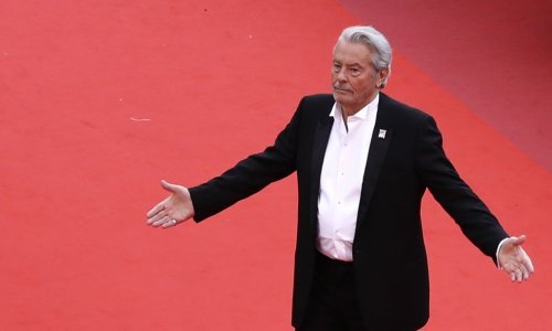 Francuski sud odlučio staviti Alaina Delona pod pojačano zakonsko skrbništvo