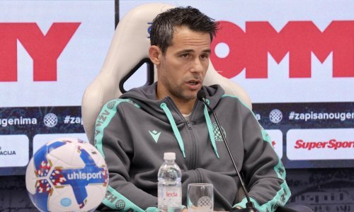 Utučeni Mislav Karoglan uoči derbija s Rijekom otvoreno progovorio o ostavci