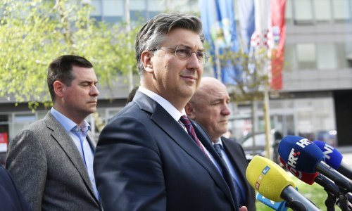 Plenković o ubojstvu žena: Stopostotnog jamstva nema, uvijek postoje kreteni