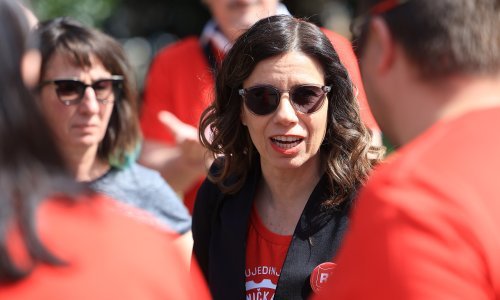 Peović: Ova vlada daje pomoć samo uoči izbora