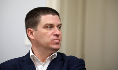 Butković Milanoviću: Tražio si da banke otvore račun tvom rođaku pod sankcijama