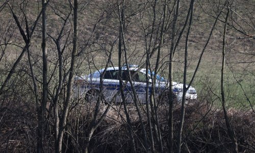 Užas kod Gline: U sudaru automobila i motocikla poginule dvije osobe