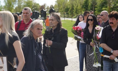 Dado Topić sve je dirnuo svojim govorom na sprovodu Slađane Milošević