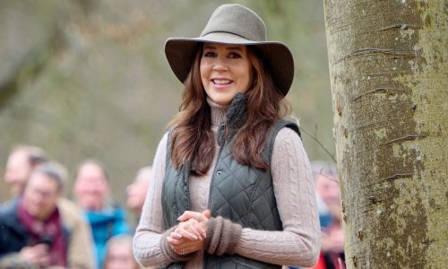 Kraljica Mary ponovno je sama u javnosti, a svi se pitaju kamo je nestao kralj