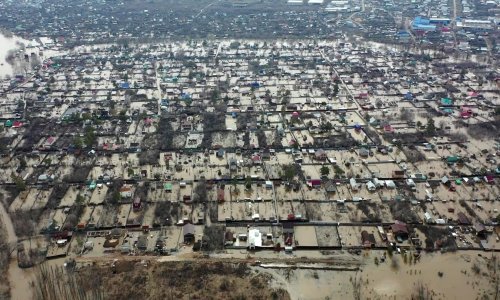 Rusija i Kazahstan evakuirali preko 100.000 ljudi zbog velikih poplava