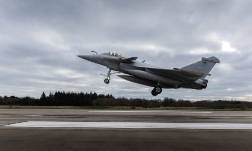 Vučić će spiskati 3,2 milijarde eura na kupovinu 12 novih zrakoplova Rafale