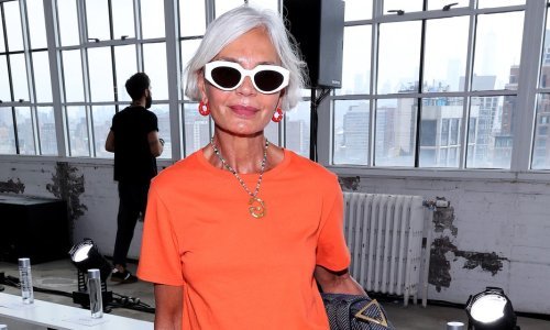 Društvene mreže gore: Pedeset plus modna ikona uskočila u bikini hit uzorka