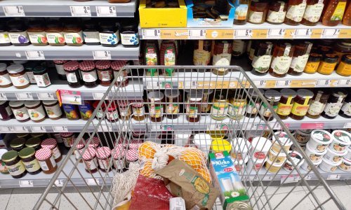 Cijene hrane blago porasle, evo koje namirnice su najviše poskupjele