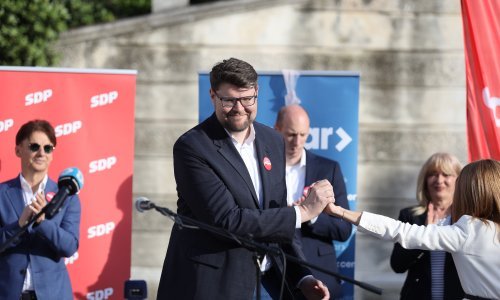 Grbin izaziva Plenkovića: Ako AP kojim čudom nađe hrabrosti, evo gdje ga čekam