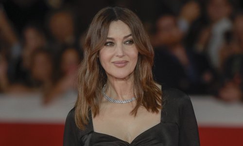 Ne vidite se s kratkom frizurom? Ovo je idealna duljina kose za zrelije dame