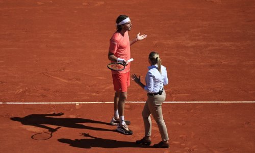 Tsitsipas srušio Sinnera nakon teške pogreške sutkinje. Pogledajte!