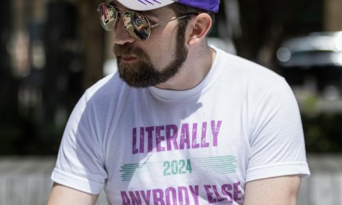 Zove se Doslovno Bilo Tko Drugi i ima lukavi plan