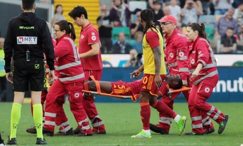 Dramatično u Udinama; sudac morao prekinuti utakmicu