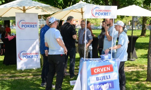 Domovinskom pokretu naređeno da odmah uklone sve plakate o Vukovaru: Morate se ispričati!
