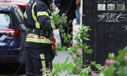 Gori kuća kod Zaprešića, na terenu 30 vatrogasaca