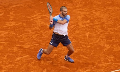 Borna Ćorić se za 90 minuta oprostio od Barcelone