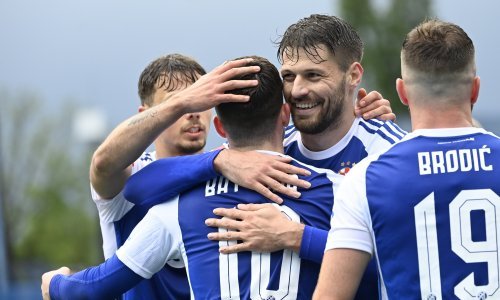 Dinamova pobjeda nad Varaždinom za dodatni pritisak na Rijeku