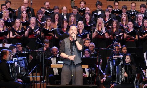 Najlakši način za pjevanje sa zvijezdama