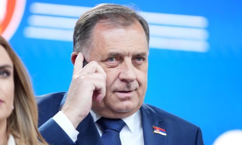 Dodik: Poklonit ću se žrtvama u Srebrenici, ali tamo nije bio genocid