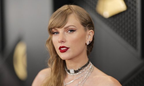 To može samo Taylor Swift! Samo dva sata nakon što je objavila novi album, sve je šokirala objavivši još jedan