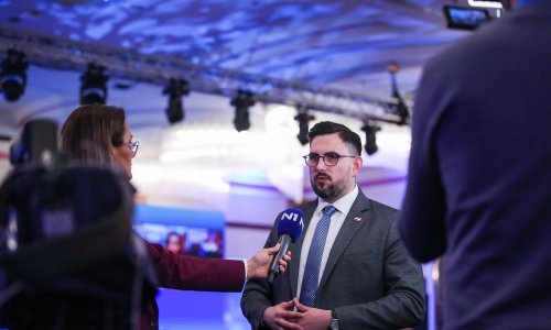 Milić: Netočne su informacije o podjeli ministarstava između HDZ-a i DP-a