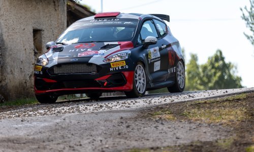 Nakon prvog dana Croatia Rallyja dva vozača imaju isto vrijeme