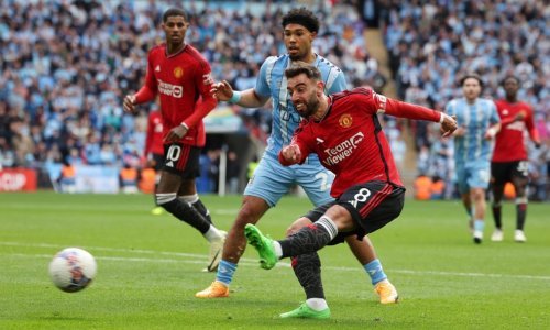Manchester United prosuo tri gola prednosti pa tek nakon penala izborio finale FA kupa