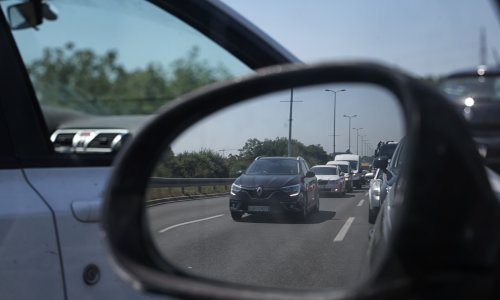Zbog prometne nesreće na zagrebačkoj obilaznici vozi se usporeno