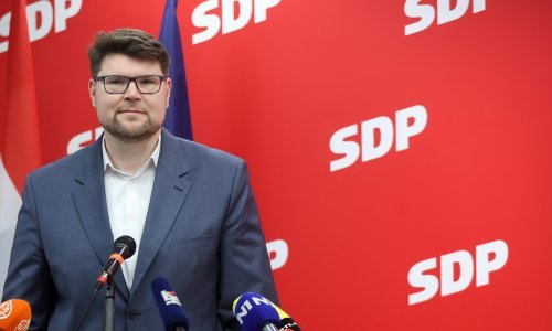 Novi moment: SDP prihvaća inicijativu Mosta, oglasio se Grbin