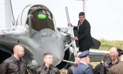 Milanović proučio Rafale i popeo se na jedan borbeni avion
