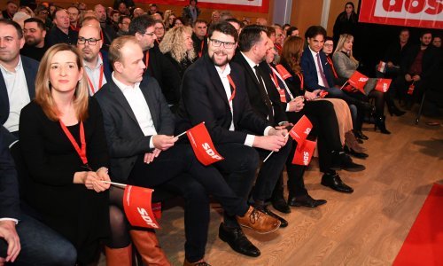Rijeke pravde usahnule, u SDP-u počela igra prijestolja: Tko je bacio oko na Grbinovu fotelju?