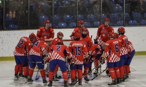 Hrvati i dalje rasturaju usred Beograda, a sve vodi prema utakmici odluke sa Srbijom