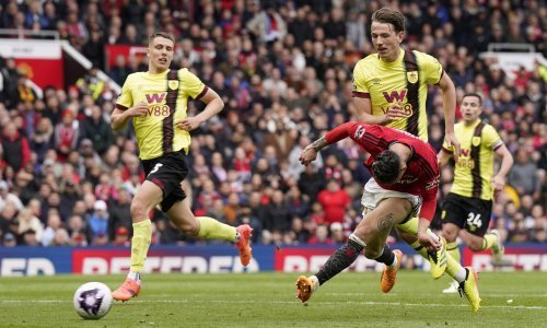 Manchester United još jednom kiksao na Old Traffordu i to protiv davljenika