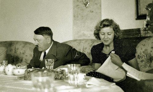 On je imao pištolj, a ona cijanid: Ovako su skončali Adolf Hitler i Eva Braun