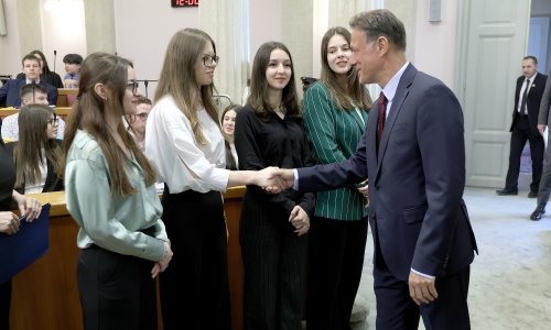 Jandroković sa srednjoškolcima: Država mora imati kvalitetne upravljače, politika nije šou i zabava