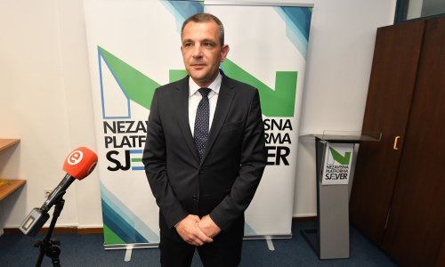 Posavec: Najpoštenije da se ide na nove izbore