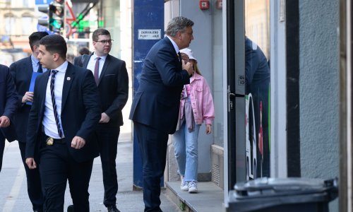 Koalicija ili novi izbori? HDZ želi znati raspoloženje birača nakon početka pregovora