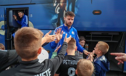 Sesvete se za rođendan počastile pobjedom protiv Dinama; 'modri' pod opsadom navijača