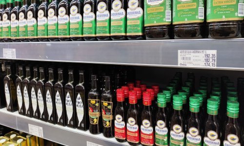 'Ovo nije normalno': Nova cijena maslinova ulja šokirala i veterane industrije