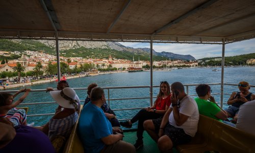 Predsezona cvjeta: Na Makarskoj rivijeri više od 10.500 gostiju