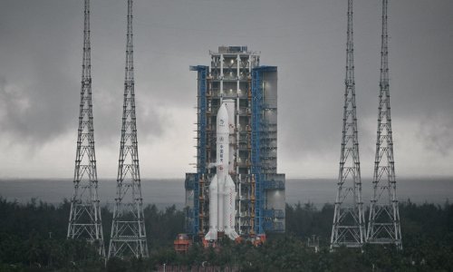 Kina lansirala sondu koja će prikupiti uzorke s tamne strane Mjeseca