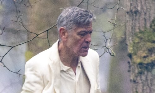 George Clooney snimljen usred šume u rastresenom stanju