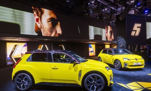 Francuska vlada želi učetverostručiti prodaju električnih automobila