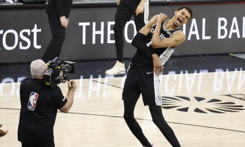 Ogromni Francuz jednoglasno do nagrade, a upisao se u povijest NBA-a kao prvi ikada!