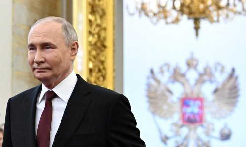 Putin potkopava Zelenskog, naziva ga nelegitimnim, priznaje samo ukrajinski parlament