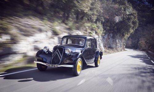 Citroën slavi 90 godina legendarnog modela Traction Avant: Kultni automobil sa stotinu patenata