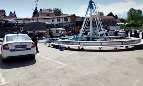 Popustila konstrukcija vrtuljka na sajmu u Srbiji, jedno dijete u komi, ozlijeđeno ih 13