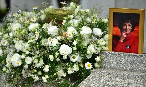 Pokopana Janica iz kultne 'Breze': Ovako je protekao posljednji ispraćaj Mance Košir